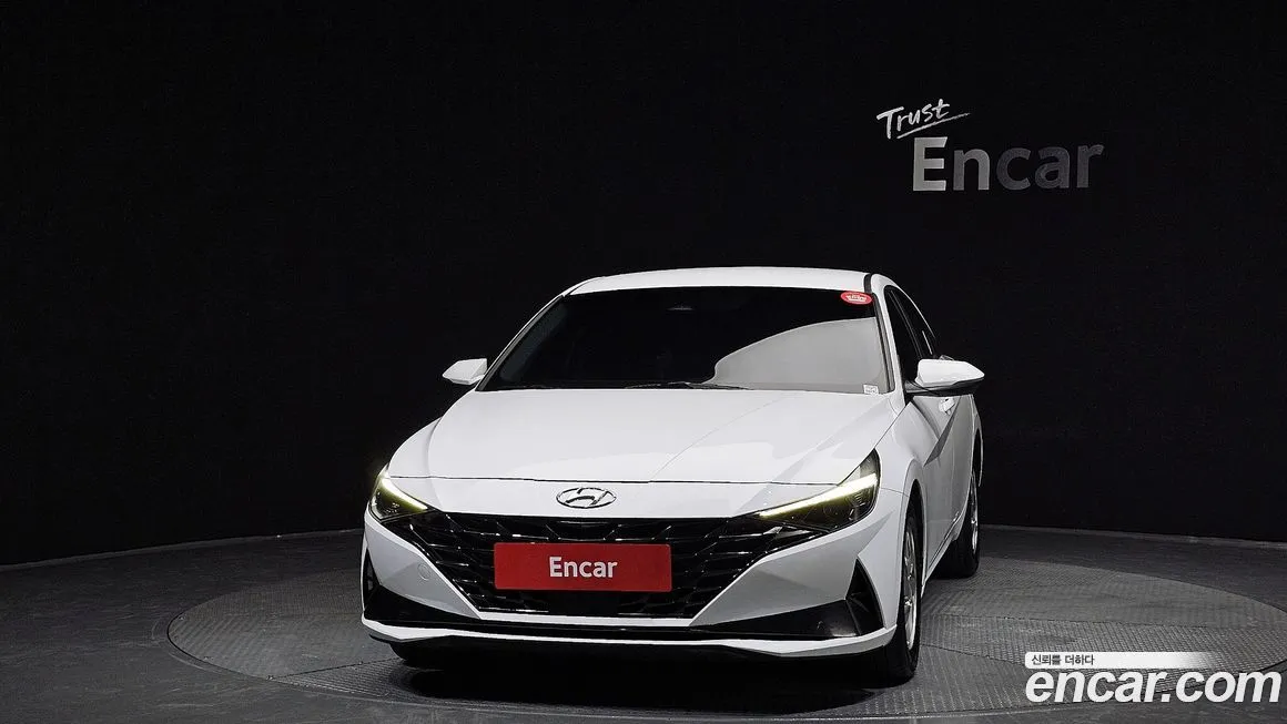 Hyundai AVANTE 2022 из KR, фото 2