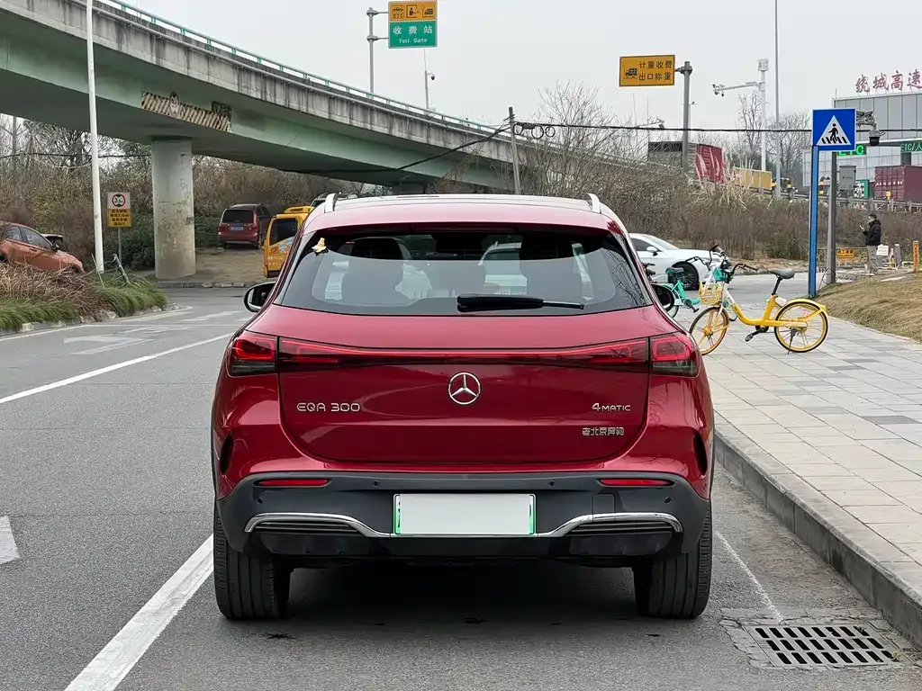 Mercedes-Benz EQA 2022 из CN, фото 8