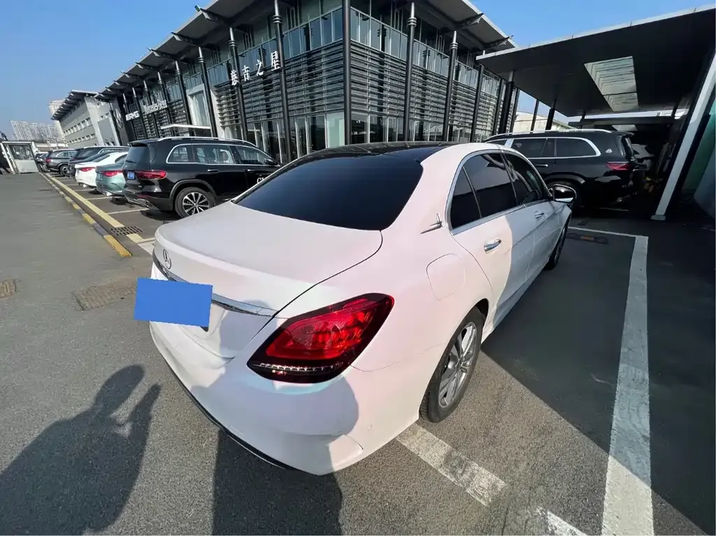 Mercedes-Benz C-Class 2021 из CN, фото 2
