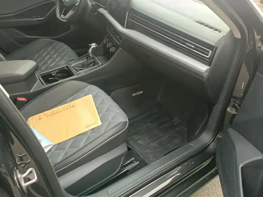 Volkswagen Sagitar 2024 из CN, фото 3