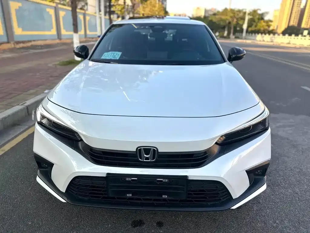 Honda Civic — фото 3