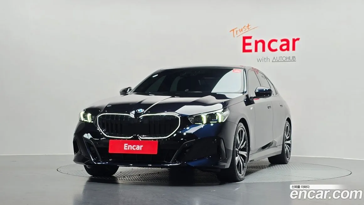 BMW 5-Series 2025 из KR, фото 4