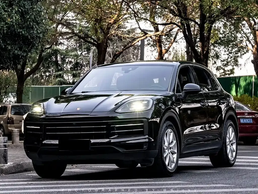 Porsche Cayenne 2024 из CN, фото 1