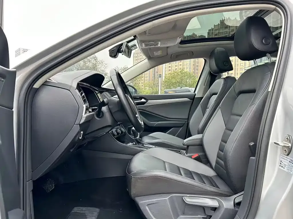 Volkswagen Sagitar 2021 из CN, фото 5