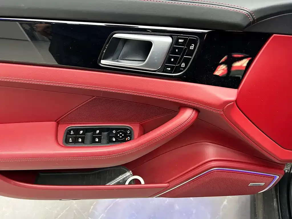 Porsche Panamera 2021 из CN, фото 5
