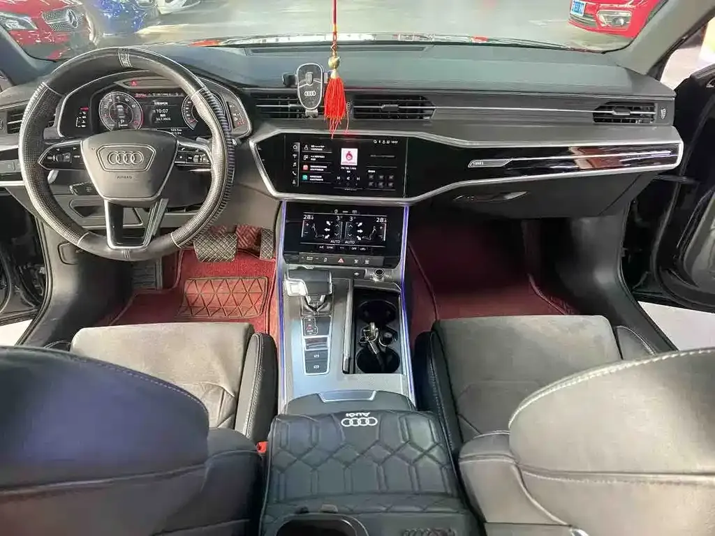Audi A6L 2022 из CN, фото 4