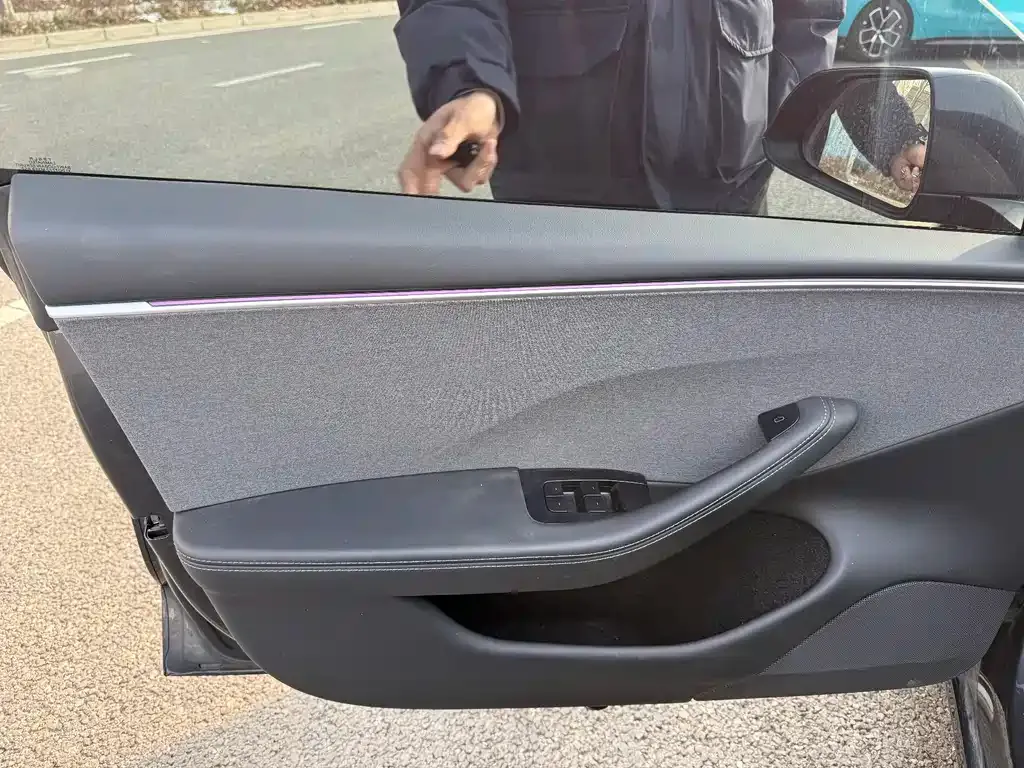 Tesla Model 3 2024 из CN, фото 8