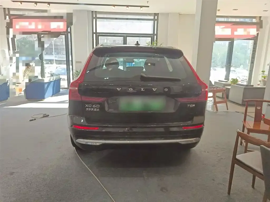 Volvo XC60 PHEV 2024 из CN, фото 10