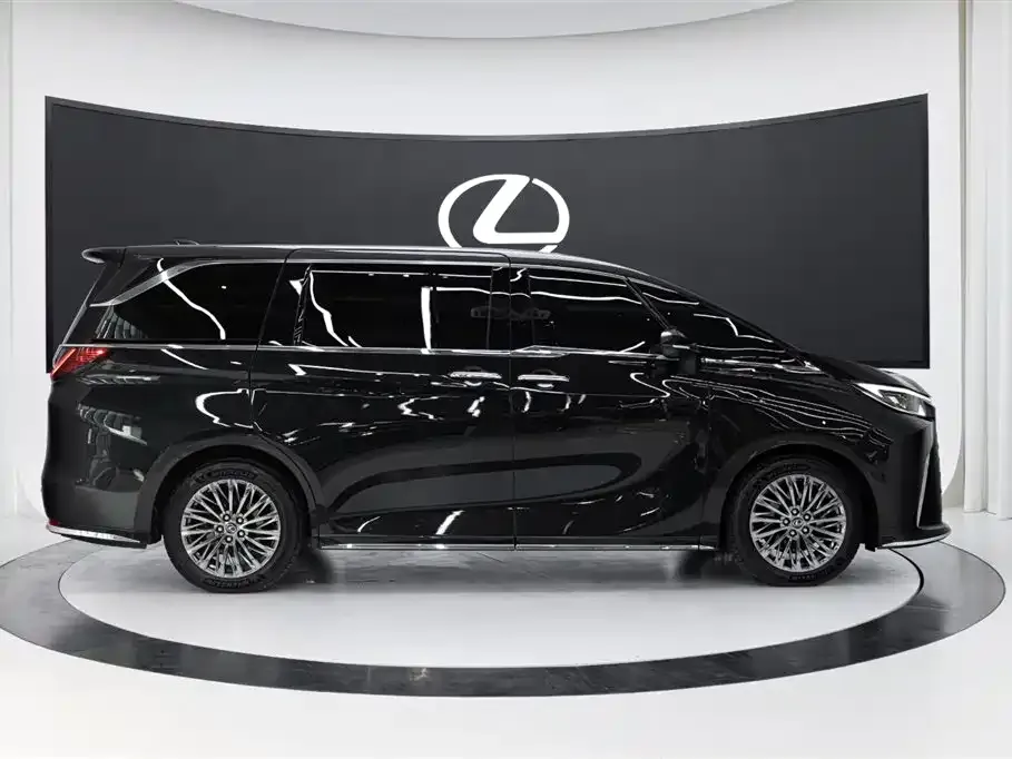 Lexus LM 2024 из CN, фото 4
