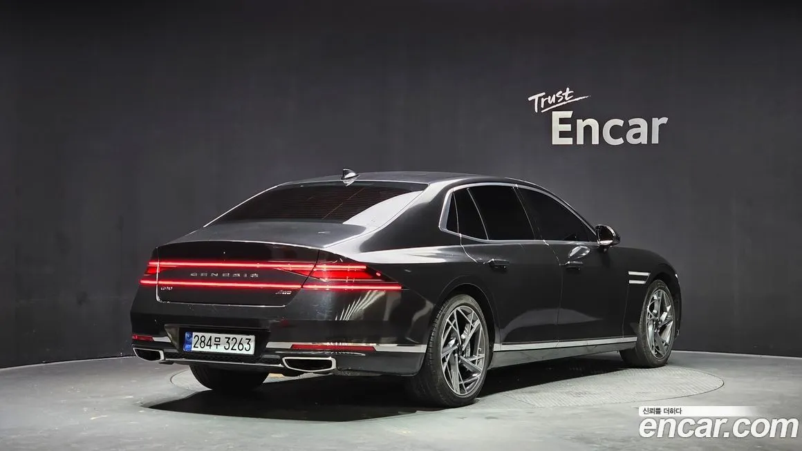 Genesis G90 2022 из KR, фото 3