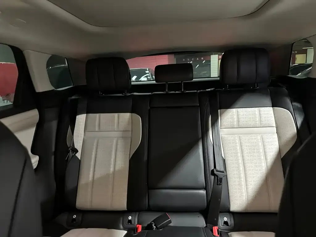 Land Rover Evoque 2021 из CN, фото 5