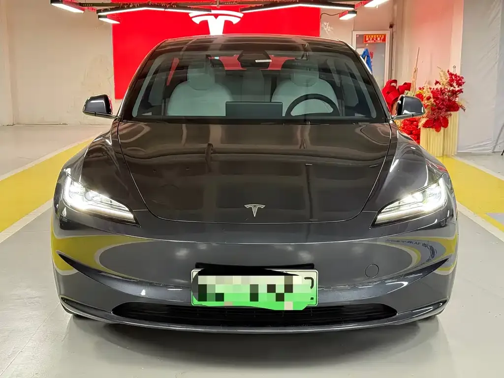Tesla Model 3 2025 из CN, фото 2