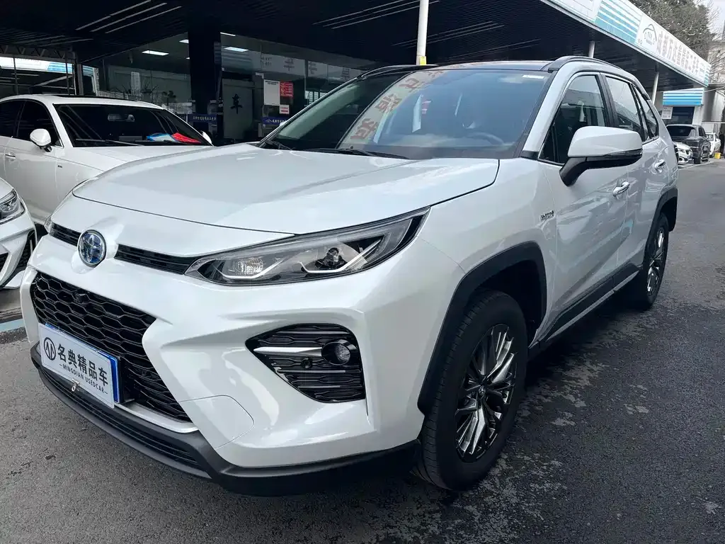 Toyota Wildlander 2023 из CN, фото 1
