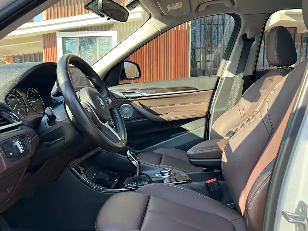BMW X1 2022 из CN, фото 5