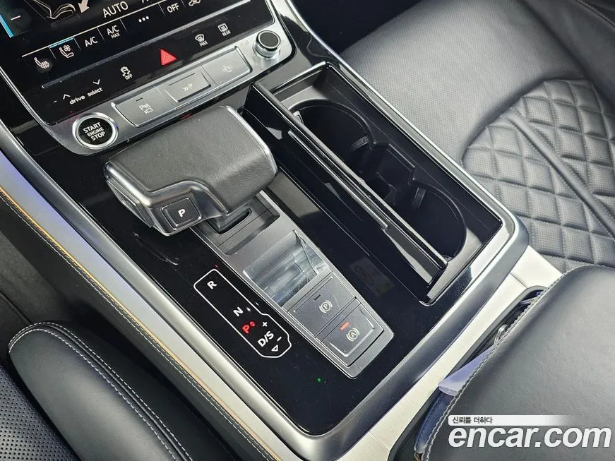 Audi Q8 2021 из KR, фото 9