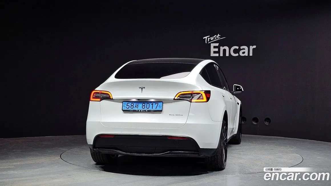 Tesla Model Y 2022 из KR, фото 3