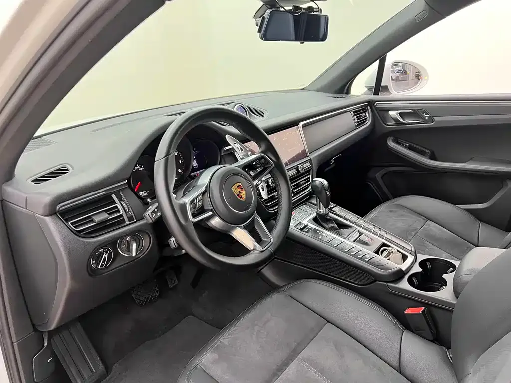 Porsche Macan 2021 из CN, фото 4