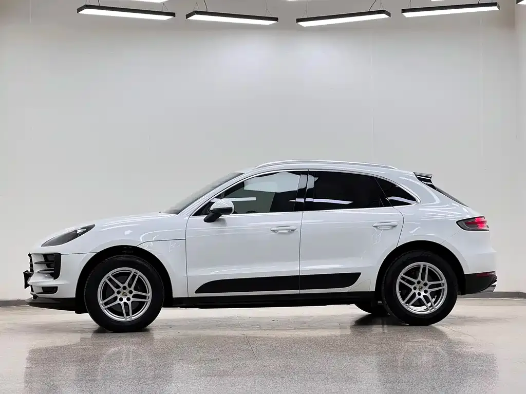 Porsche Macan 2021 из CN, фото 9