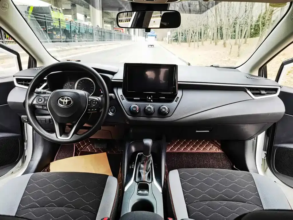 Toyota Corolla 2024 из CN, фото 6