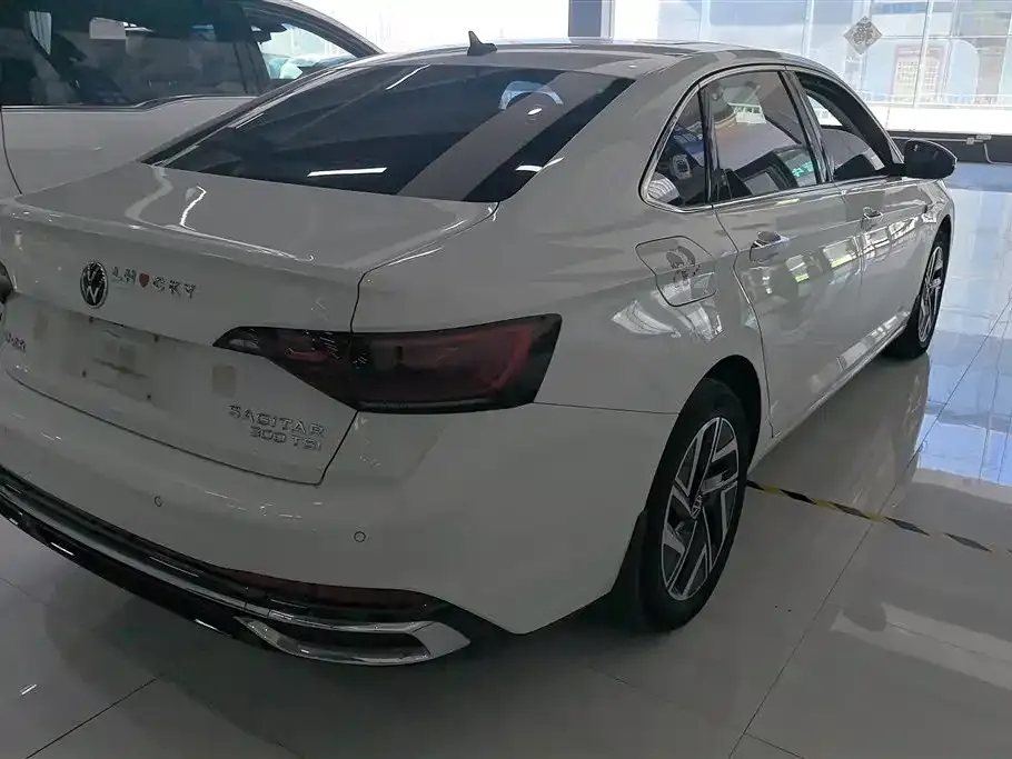 Volkswagen Sagitar 2024 из CN, фото 8