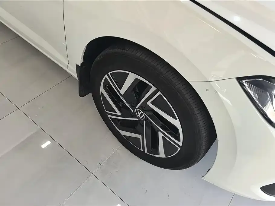 Volkswagen Sagitar 2024 из CN, фото 5