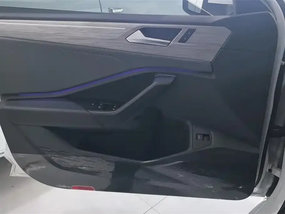 Volkswagen Sagitar 2024 из CN, фото 2