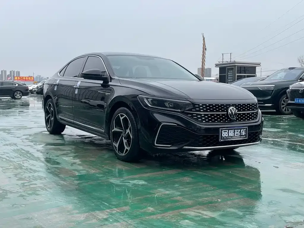 Volkswagen Passat 2023 из CN, фото 3