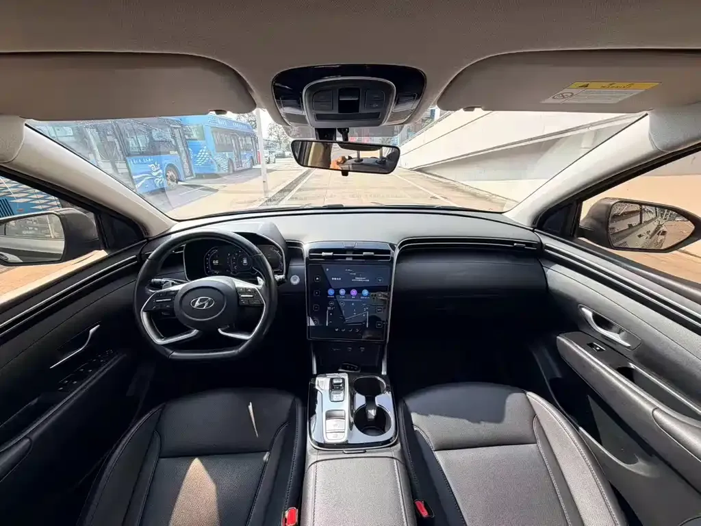 Hyundai Tucson 2023 из CN, фото 3