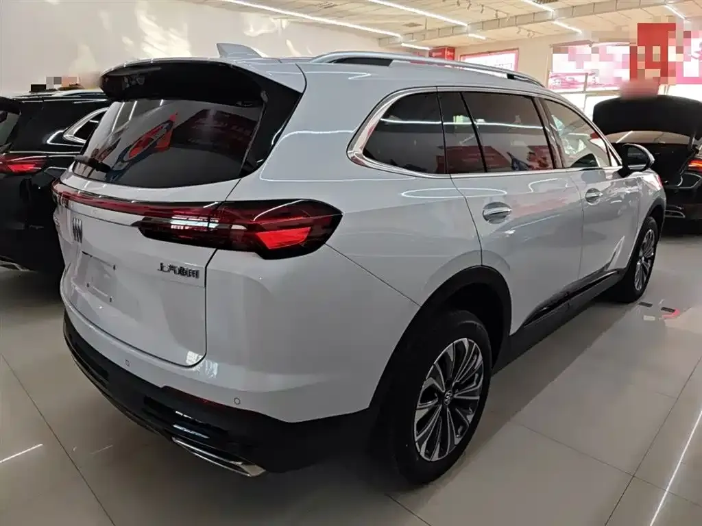 Buick Envision Plus — фото 4