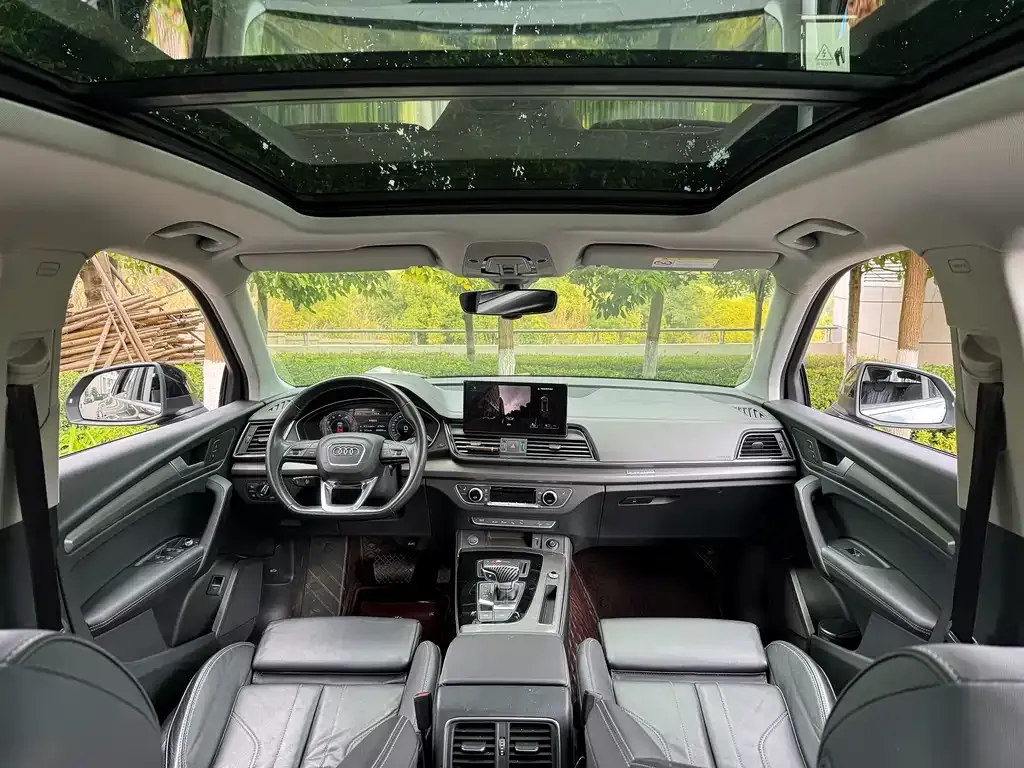 Audi Q5L 2022 из CN, фото 7