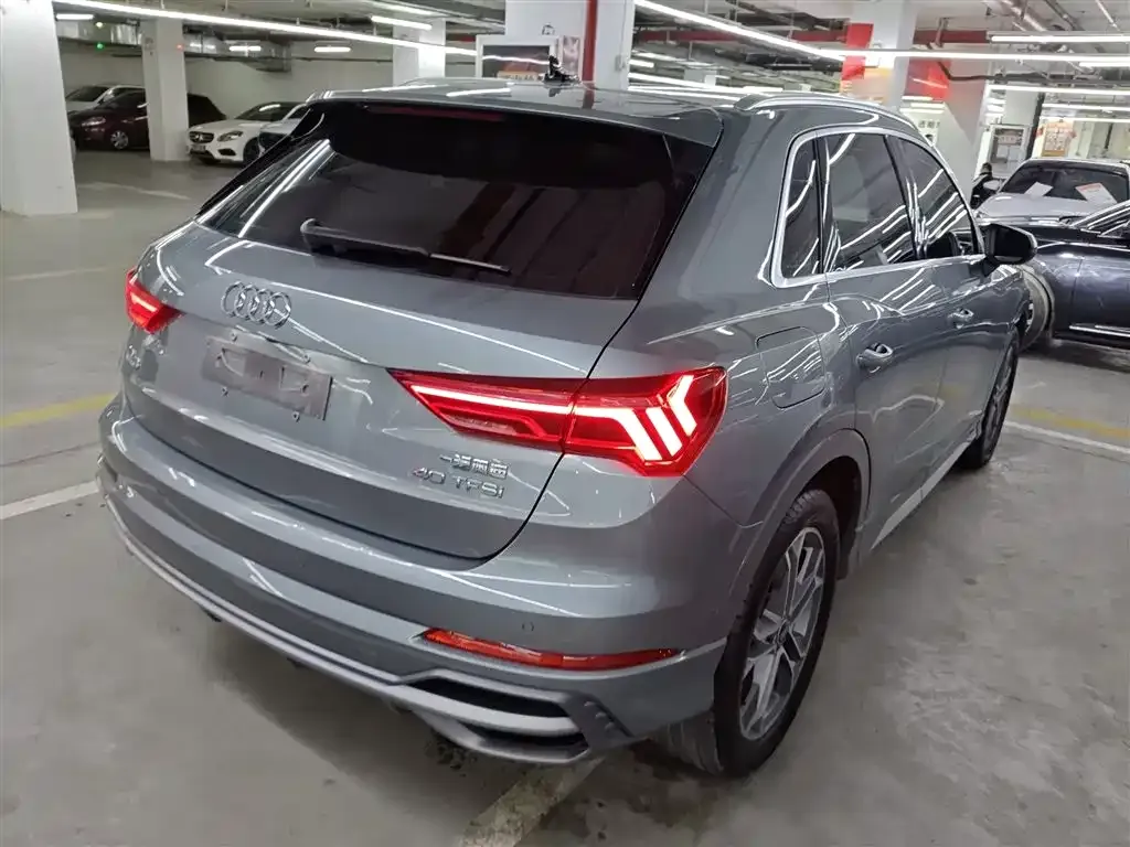 Audi Q3 2022 из CN, фото 2