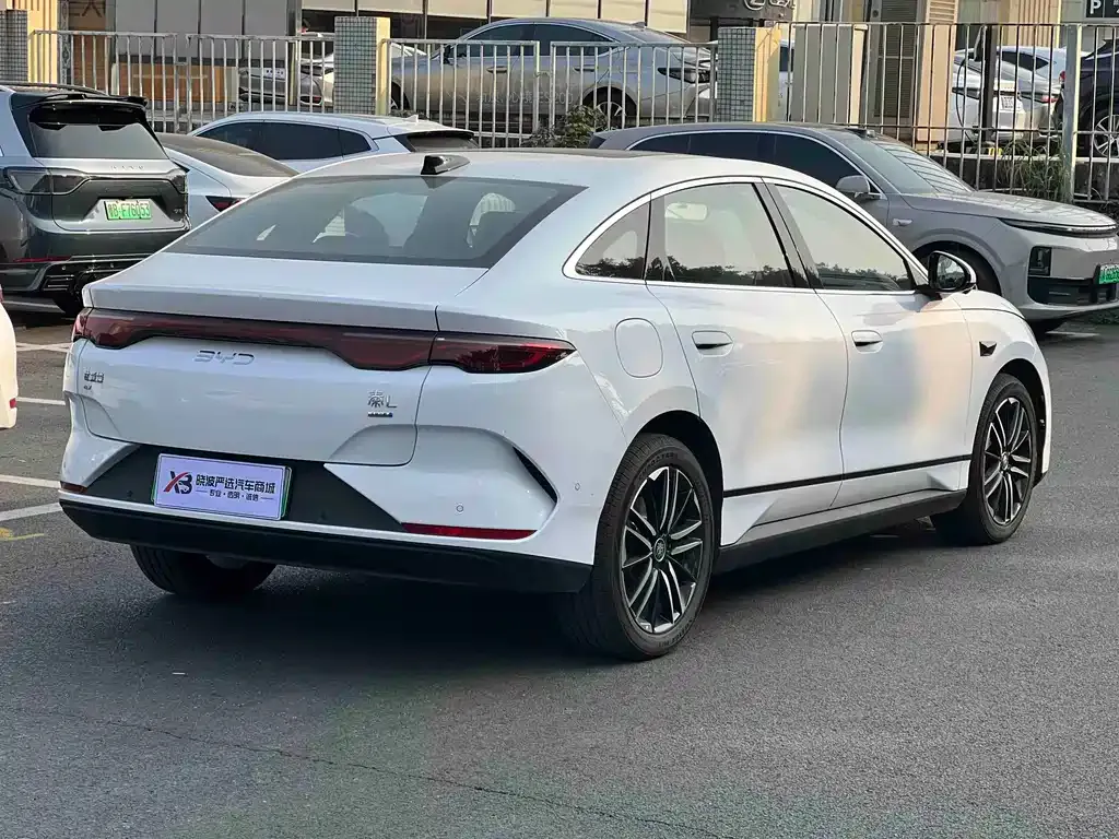 BYD Qin L 2025 из CN, фото 10