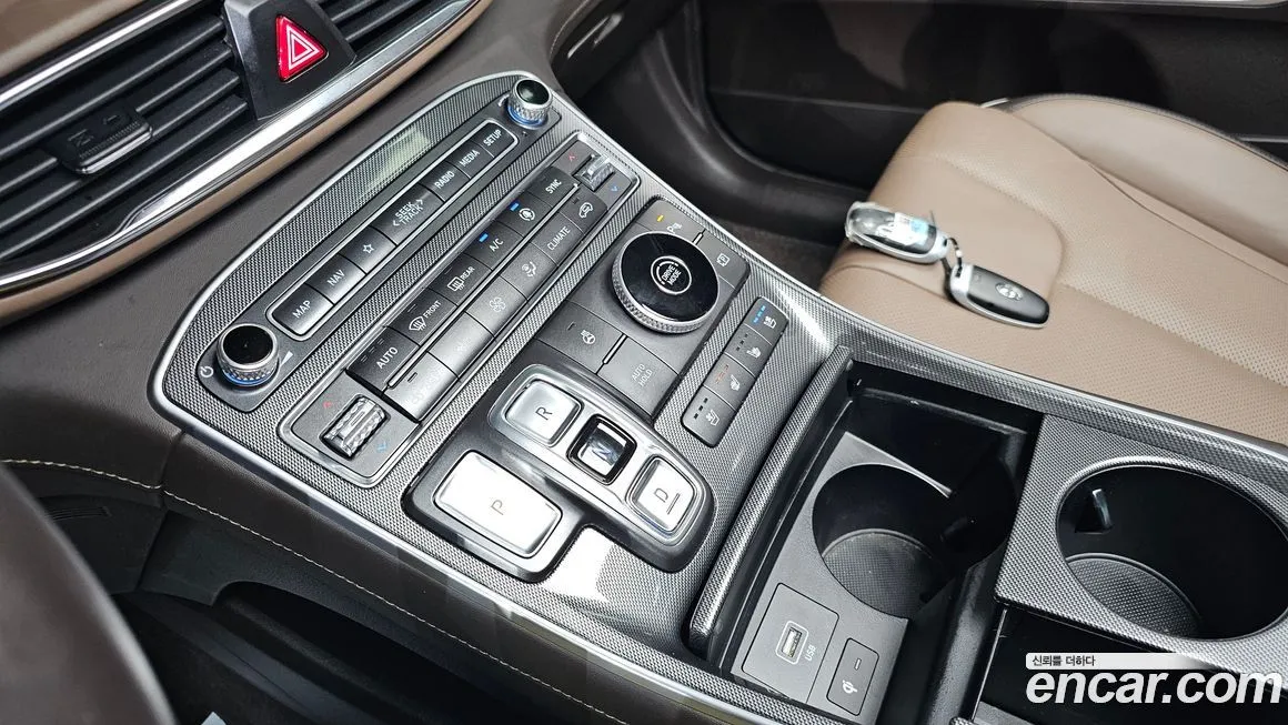 Hyundai Santafe — фото 9