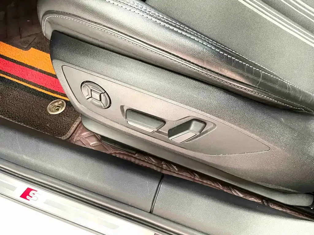 Audi A3 2023 из CN, фото 5