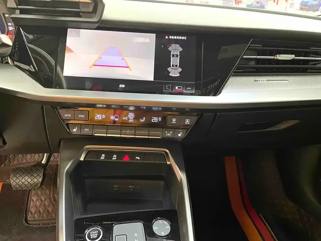 Audi A3 2023 из CN, фото 3
