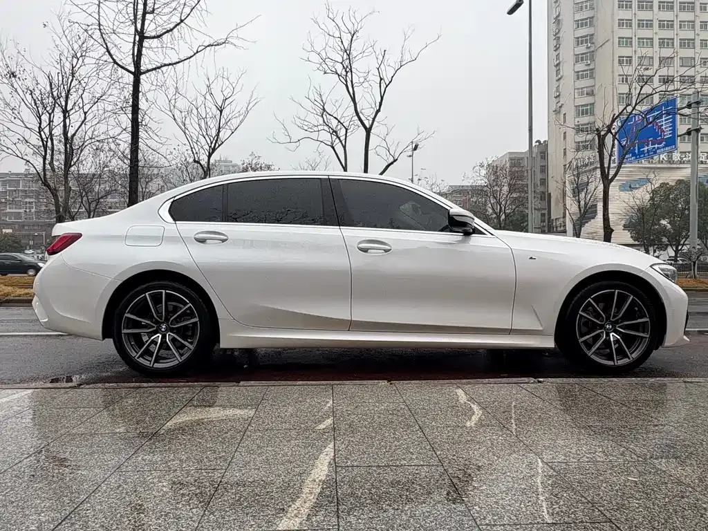 BMW 3 Series — фото 10