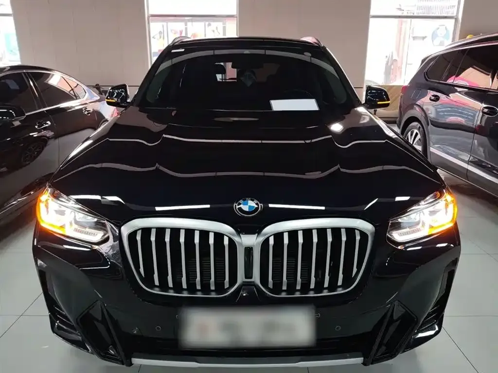 BMW X3 — фото 9