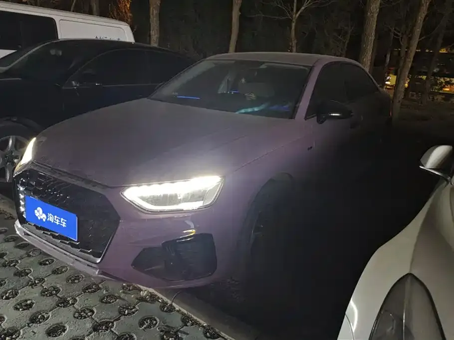 Audi A4L 2021 из CN, фото 1