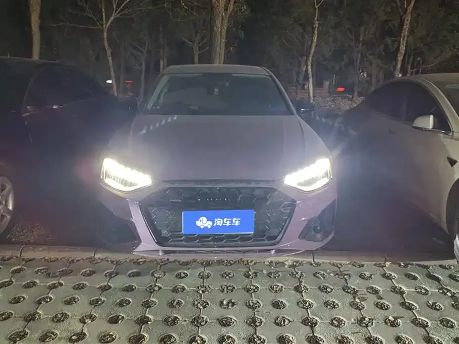 Audi A4L 2021 из CN, фото 5
