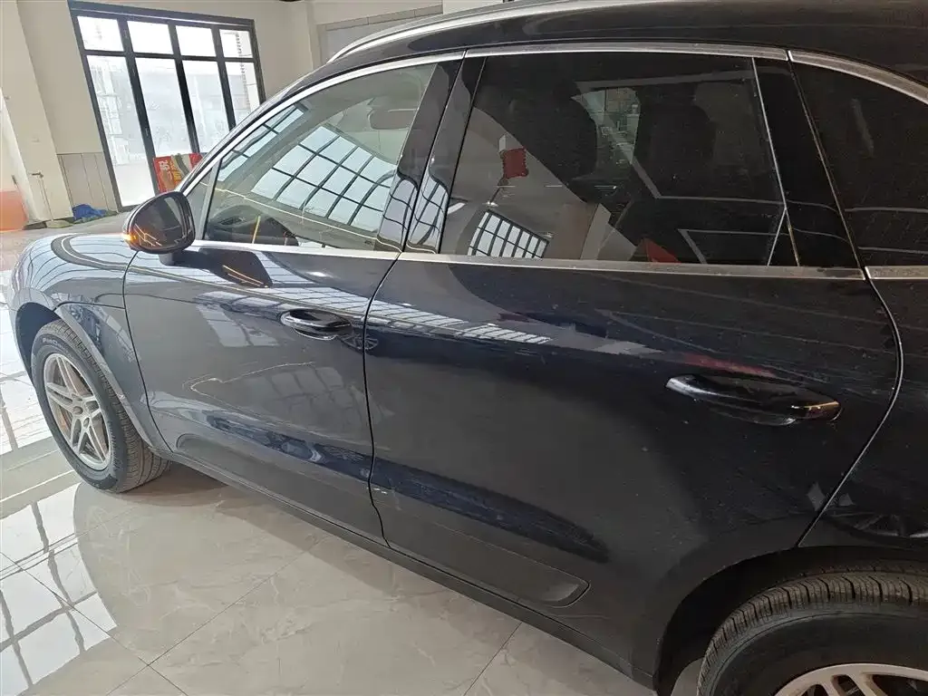 Porsche Macan 2025 из CN, фото 6