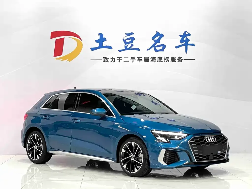 Audi A3 2022 из CN, фото 2