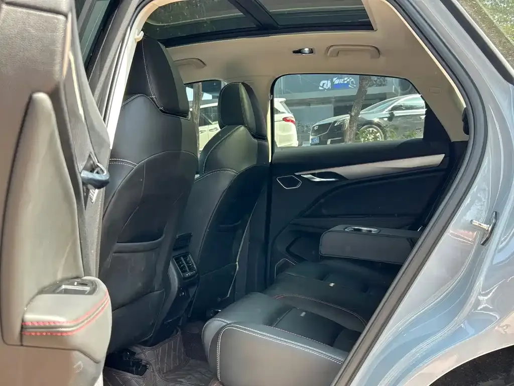 Geely Xingyue S 2022 из CN, фото 4