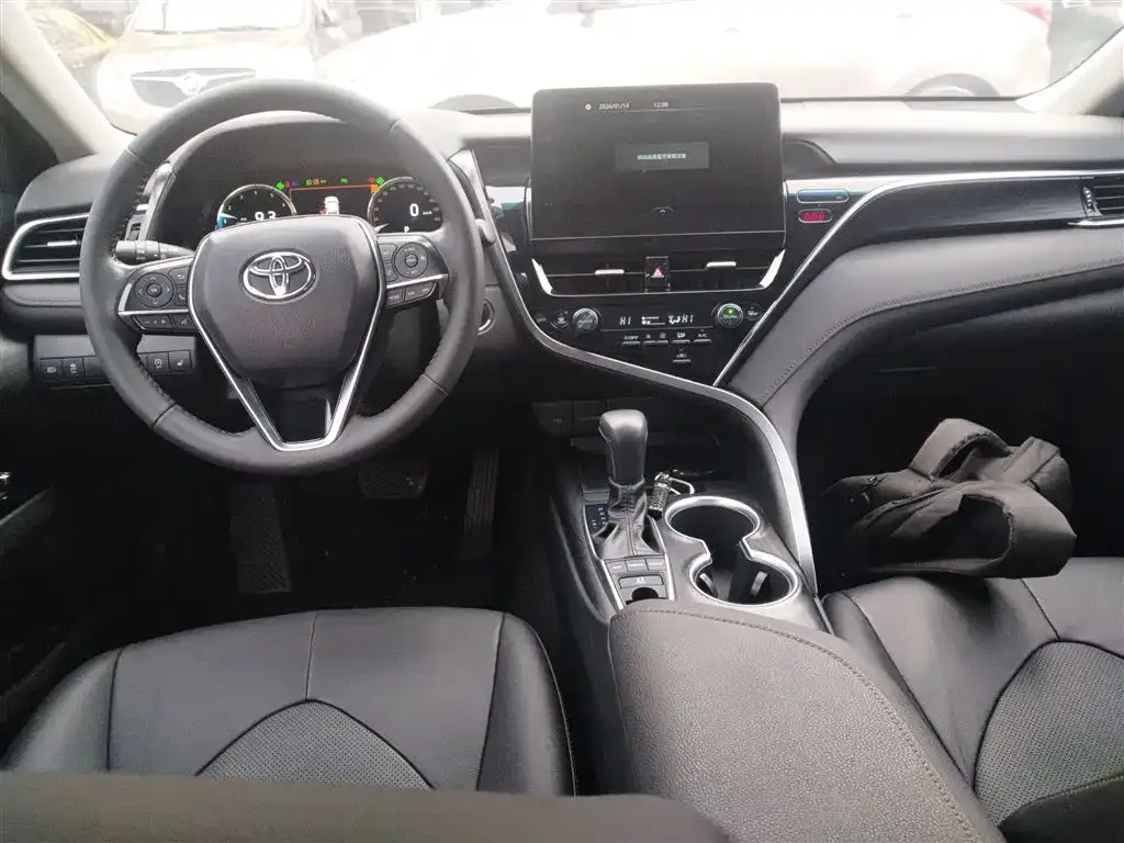 Toyota Camry 2021 из CN, фото 6
