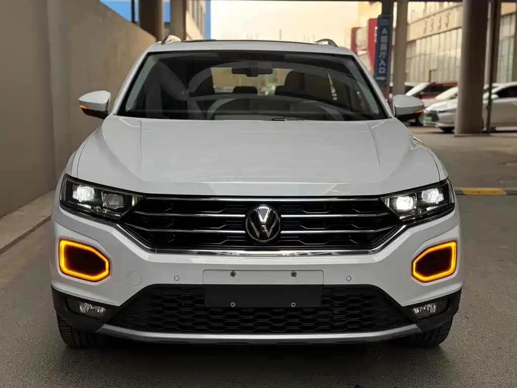 Volkswagen T-Roc 2023 из CN, фото 9