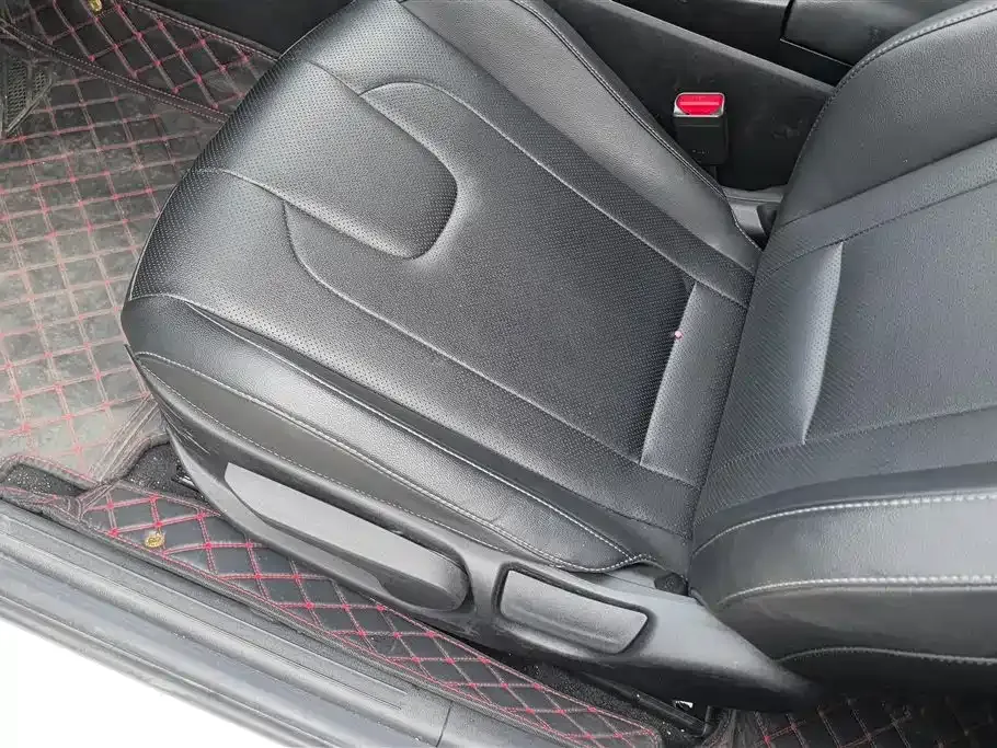 Hyundai Elantra 2021 из CN, фото 7
