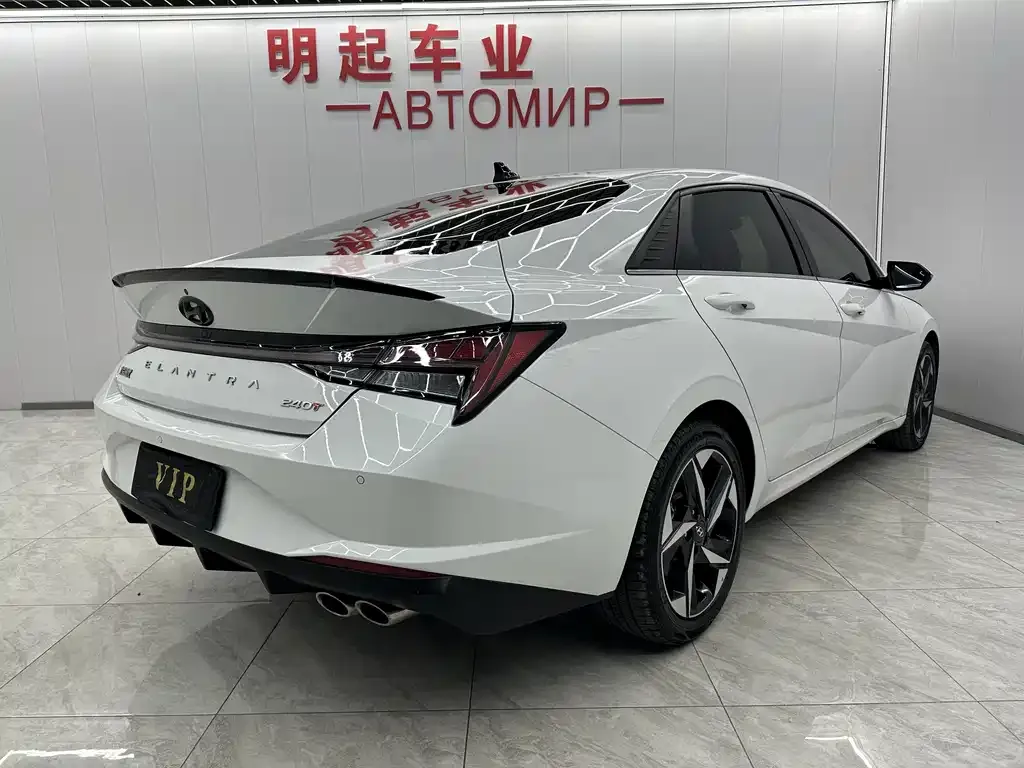 Hyundai Elantra 2023 из CN, фото 5