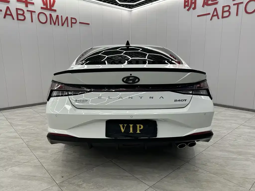 Hyundai Elantra 2023 из CN, фото 4
