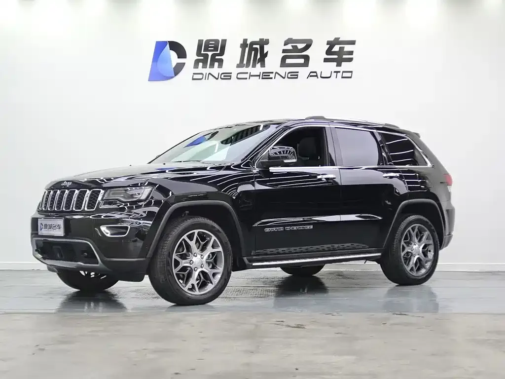Jeep Grand Cherokee (Import) 2022 из CN, фото 1