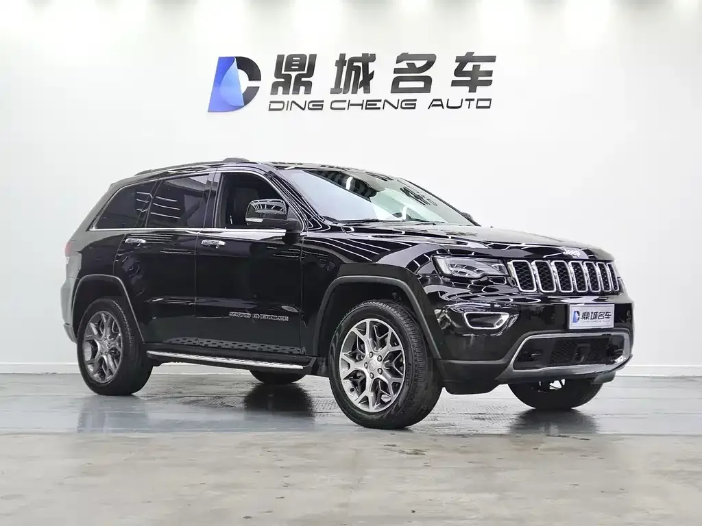Jeep Grand Cherokee (Import) 2022 из CN, фото 3