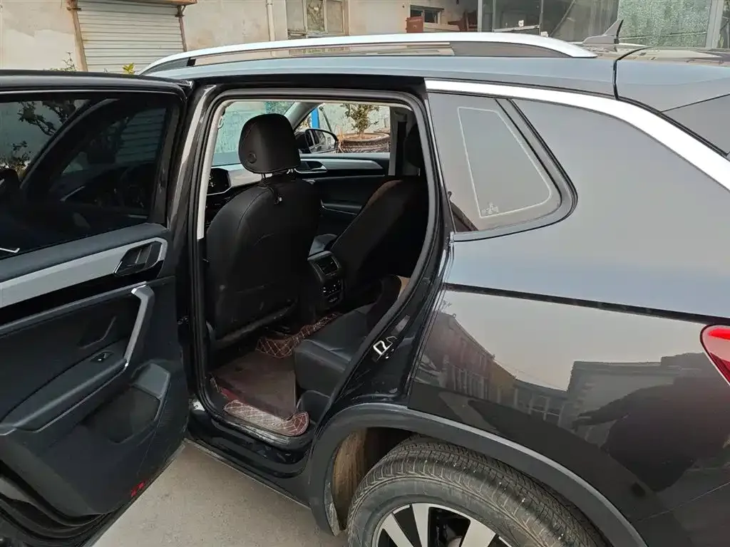 Volkswagen Tayron 2022 из CN, фото 10